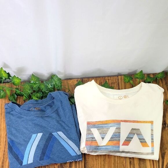 RVCA. Bundle of 2 T-Shirts. Blue and Cream. Size Large. EUC - Picture 1 of 9